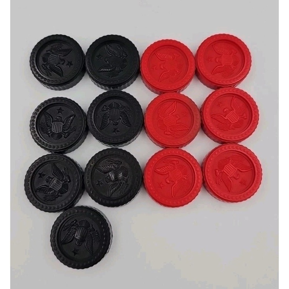 ELGO Plastics Inc Interlocking American Plastic Checkers Lot‎ Of 13